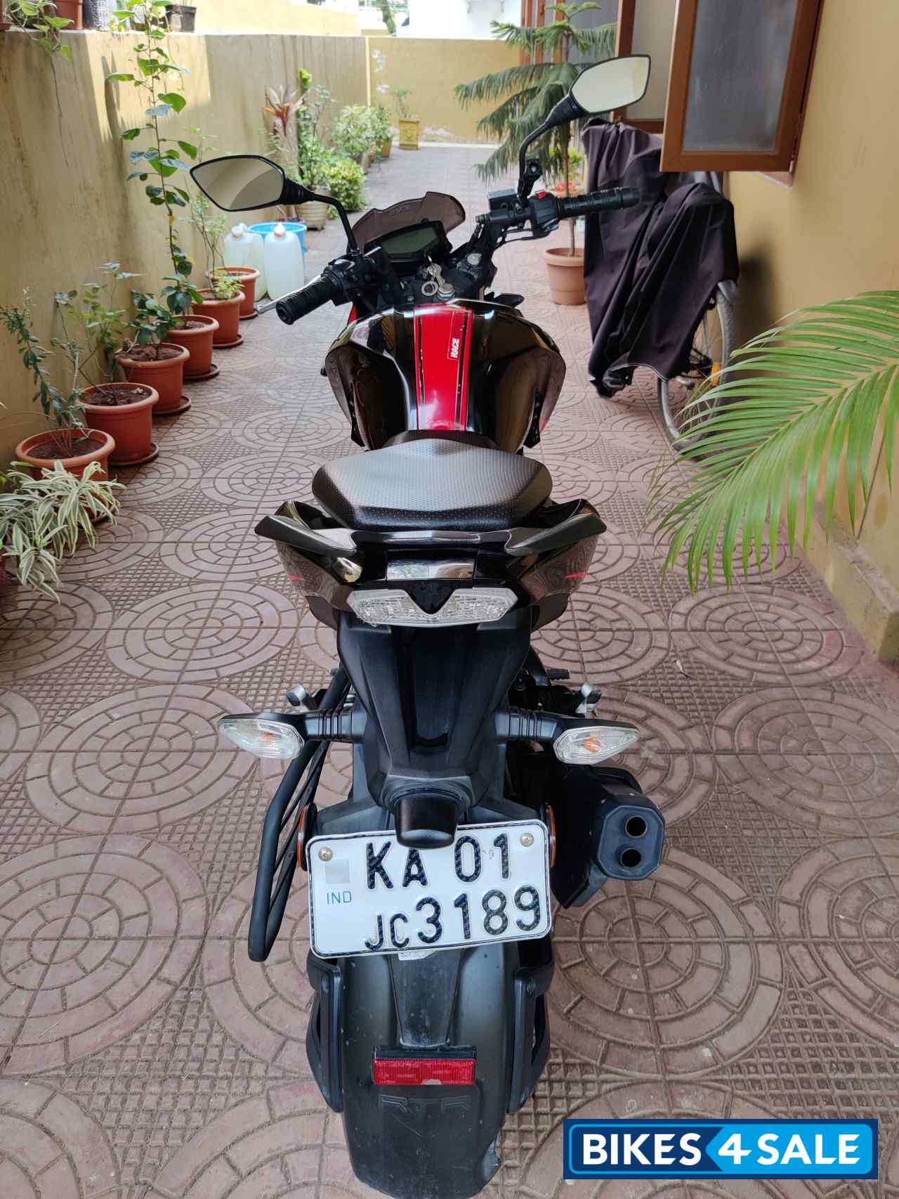 TVS Apache RTR 200 4V ABS Race Edition 2.0