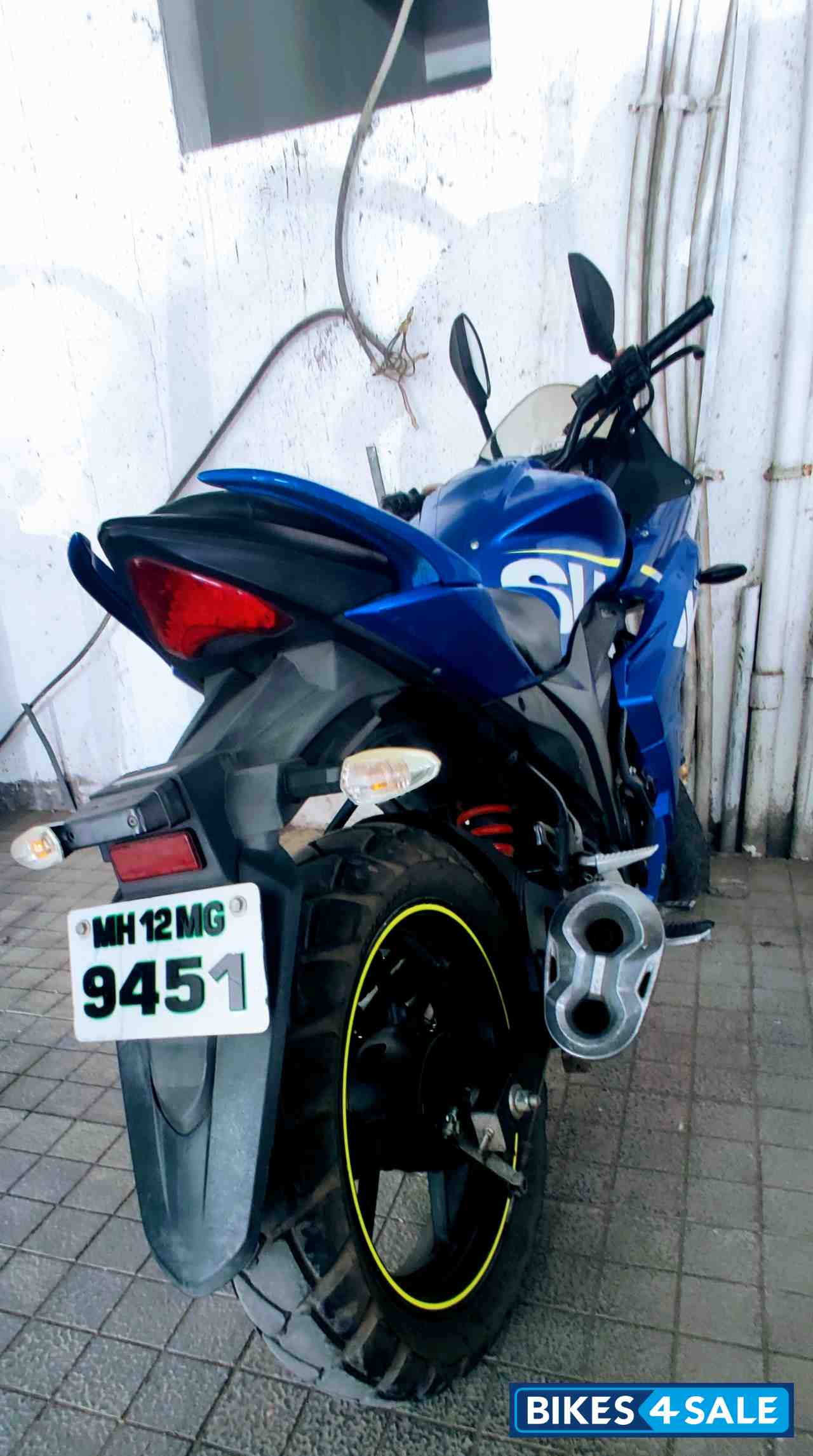 Suzuki Gixxer SF Suzuki Gixxer SF
