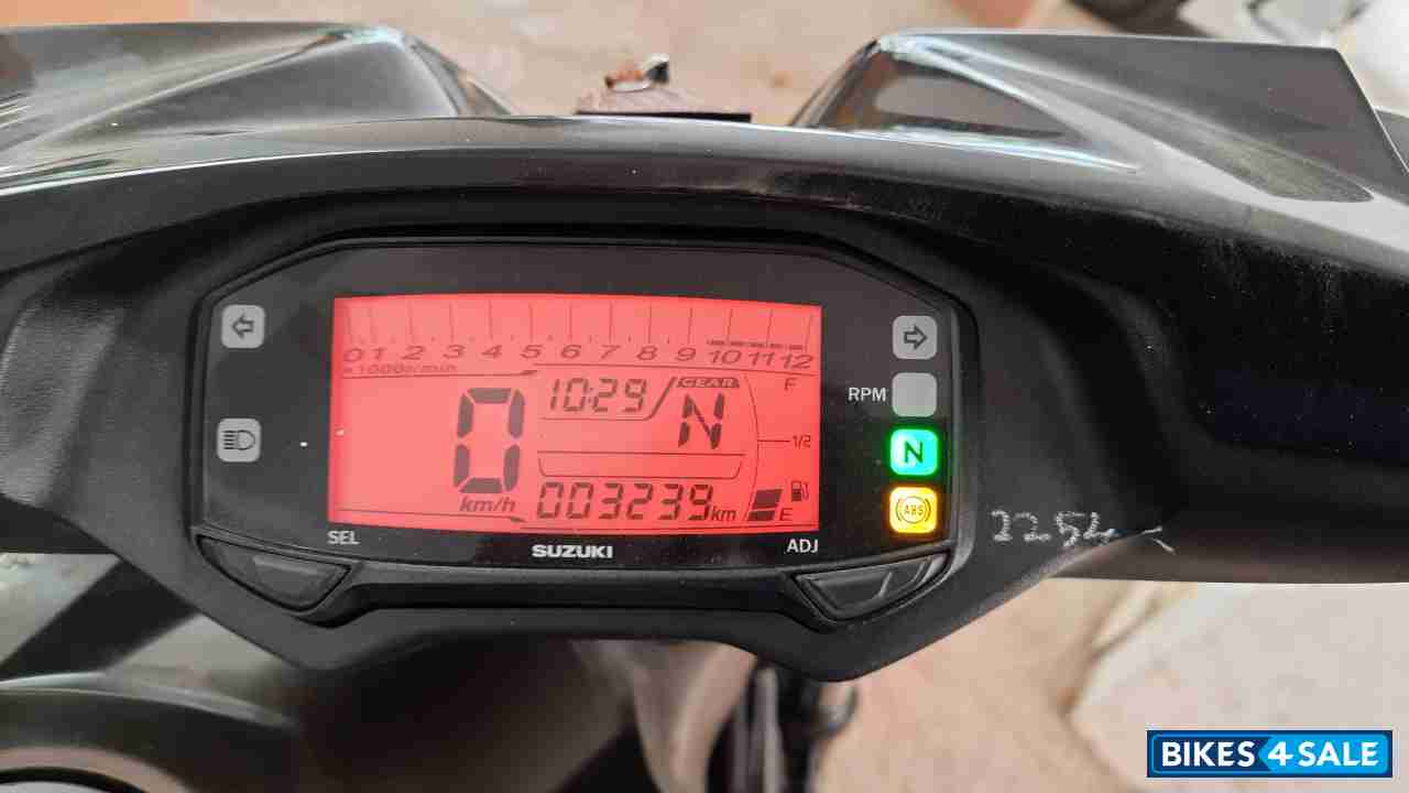 Suzuki Intruder 150 BS6