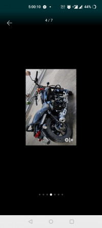 Black Bajaj Avenger Street 160 BS6