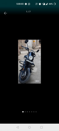 Black Bajaj Avenger Street 160 BS6