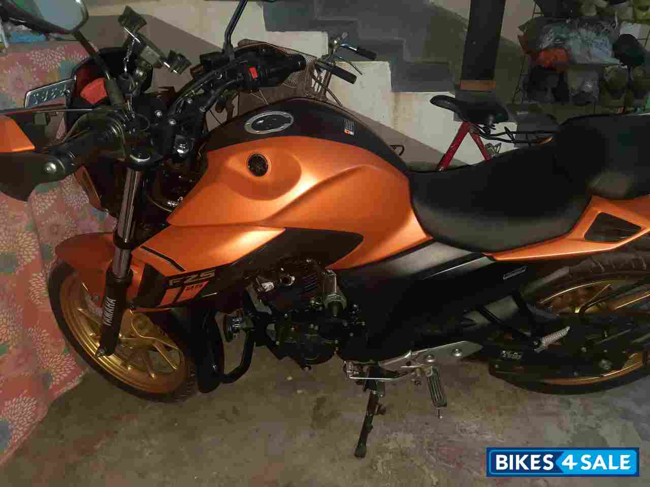Copper Gold Yamaha FZS 25 2022