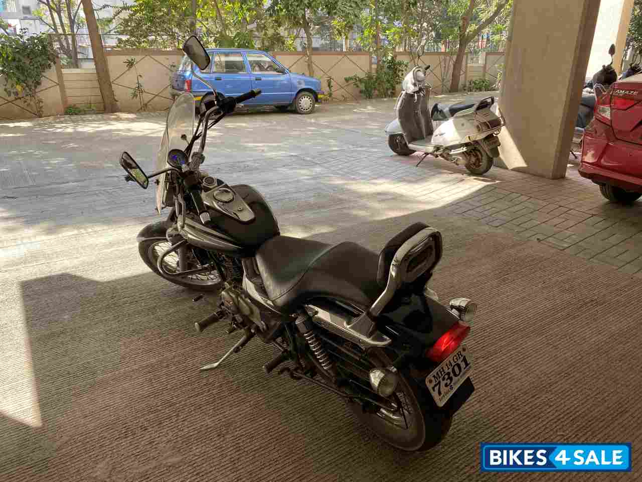 Bajaj Avenger Cruise 220