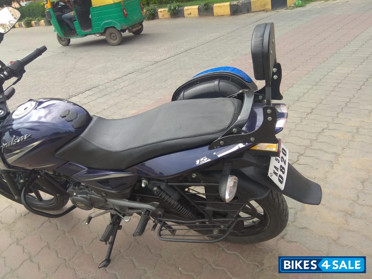 Blue Bajaj Pulsar 150 DTSi Blue Bajaj Pulsar 150 DTSi