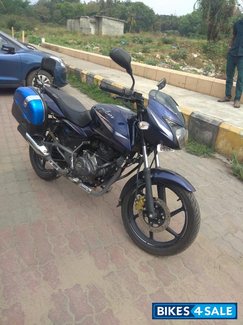 Blue Bajaj Pulsar 150 DTSi Blue Bajaj Pulsar 150 DTSi