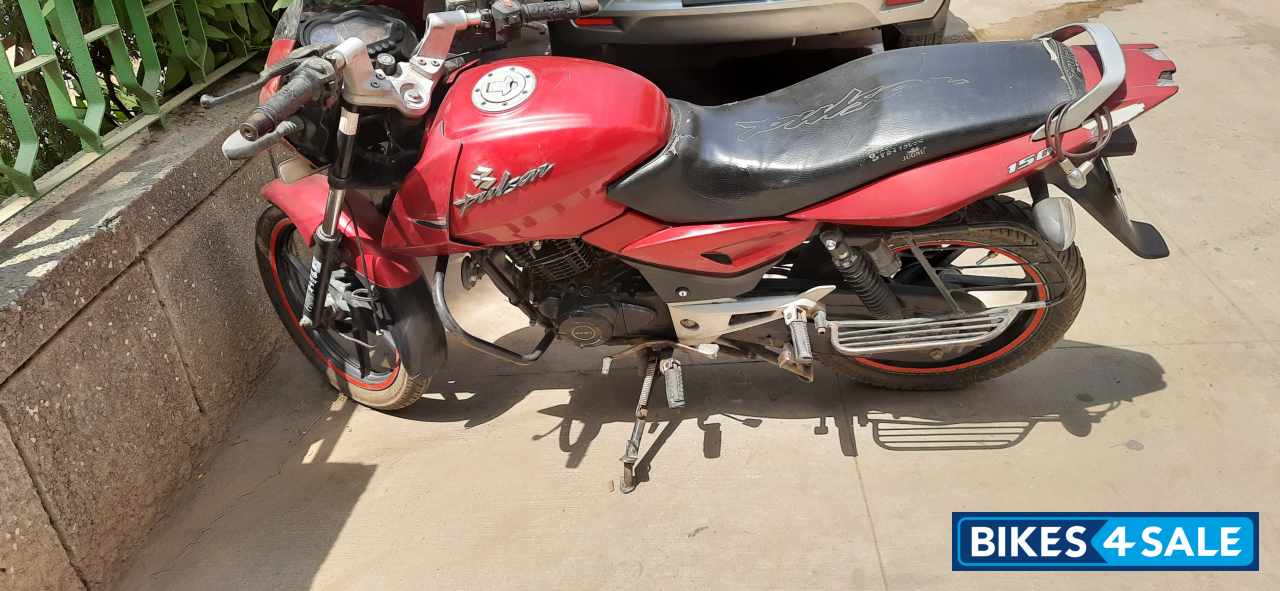 Red Bajaj Pulsar 150 DTSi Red Bajaj Pulsar 150 DTSi