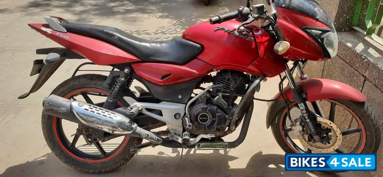 Red Bajaj Pulsar 150 DTSi Red Bajaj Pulsar 150 DTSi