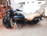 Bajaj Avenger Street 220