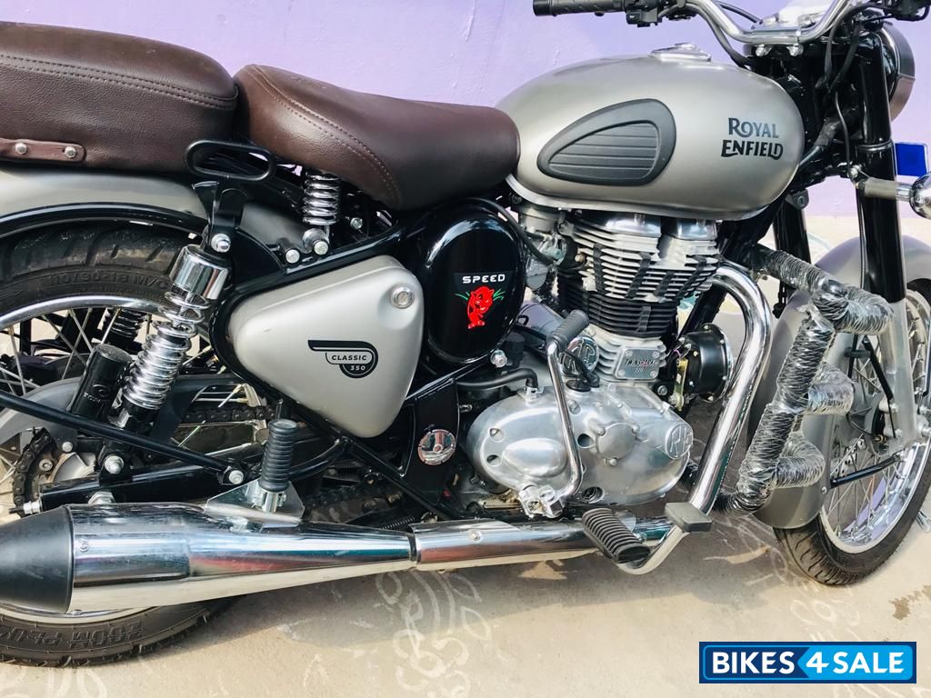 Royal Enfield Classic Gunmetal Grey