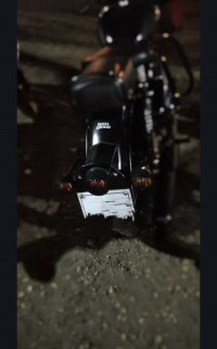 Black Royal Enfield Classic 500 Tribute Black