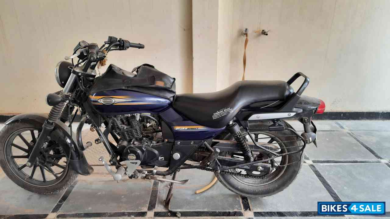 Bajaj Avenger Street 150