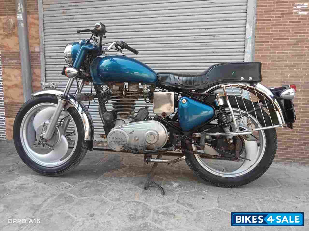 Blue Royal Enfield Bullet 350