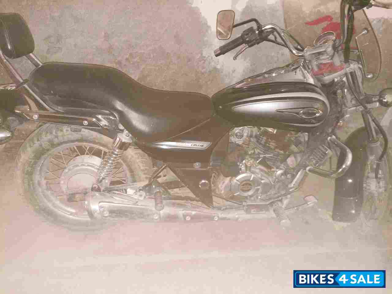 Bajaj Avenger Cruise 220