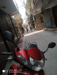 Imperial Red Me Honda Activa 4G