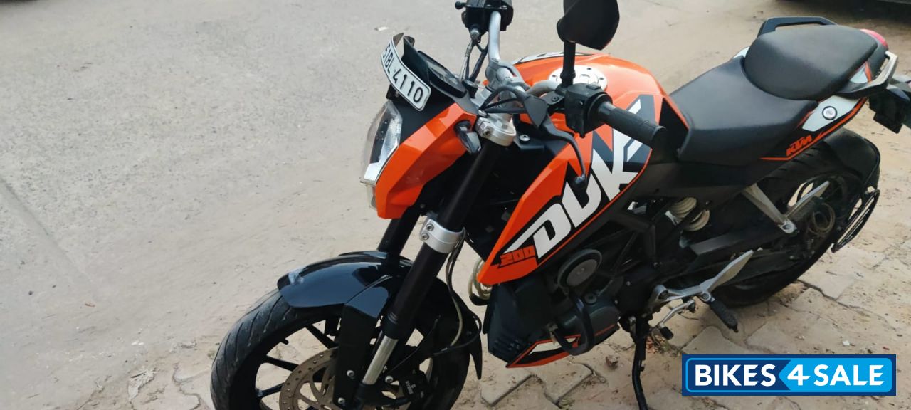 KTM Duke 200