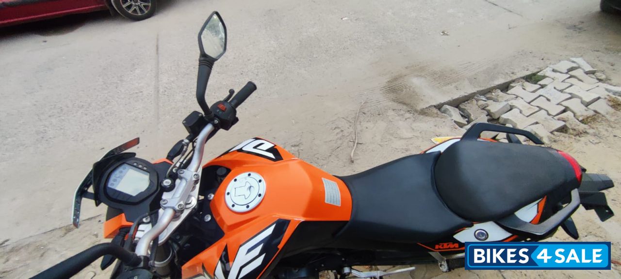 KTM Duke 200