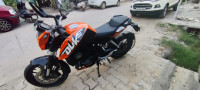 KTM Duke 200