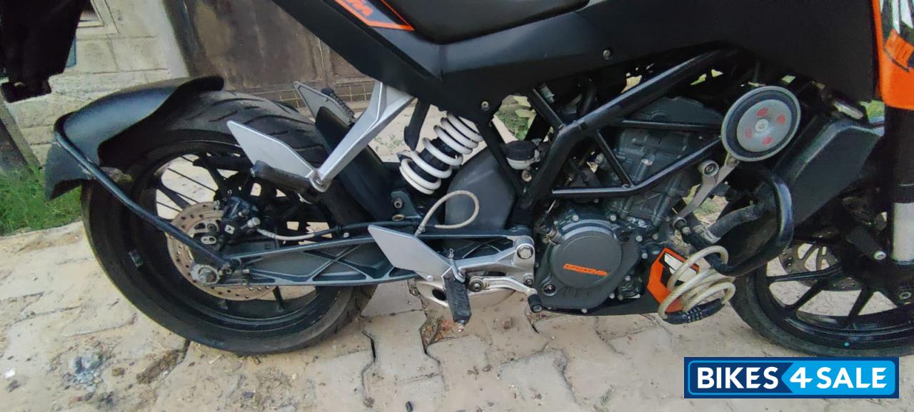 KTM Duke 200