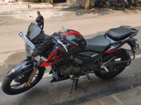 TVS Apache RTR 200 4V