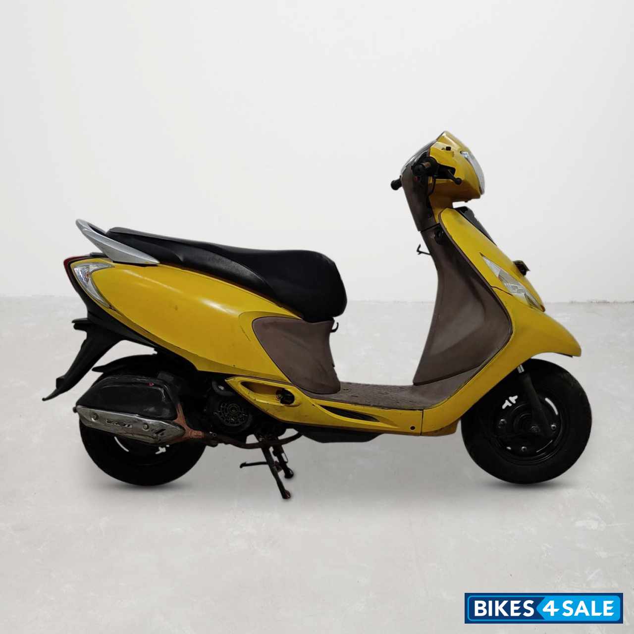 TVS Scooty Zest