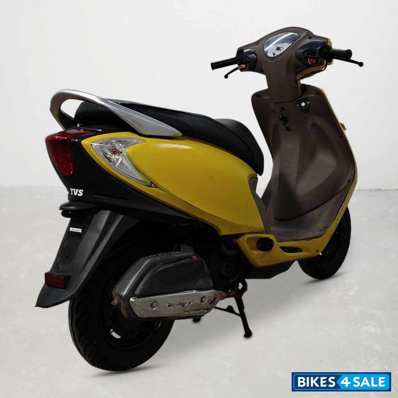 TVS Scooty Zest