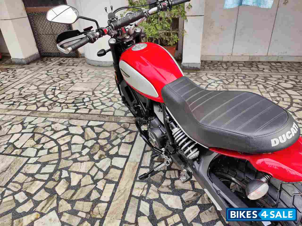 Ducati Scrambler Icon