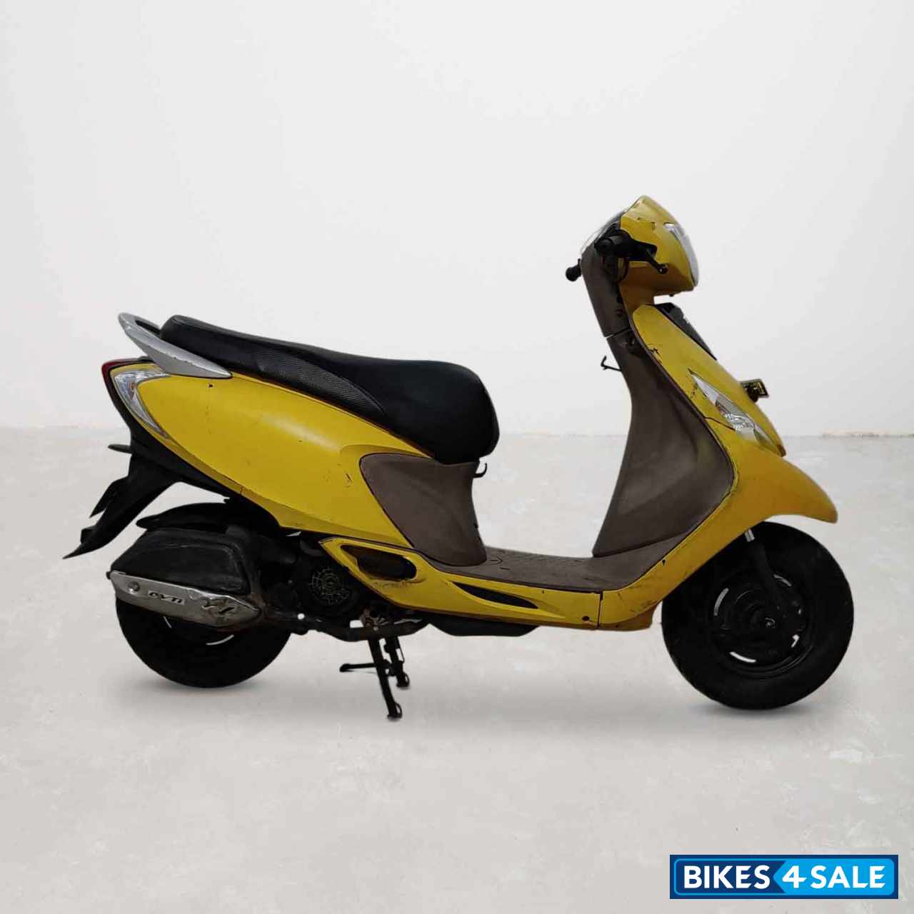 TVS Scooty Zest