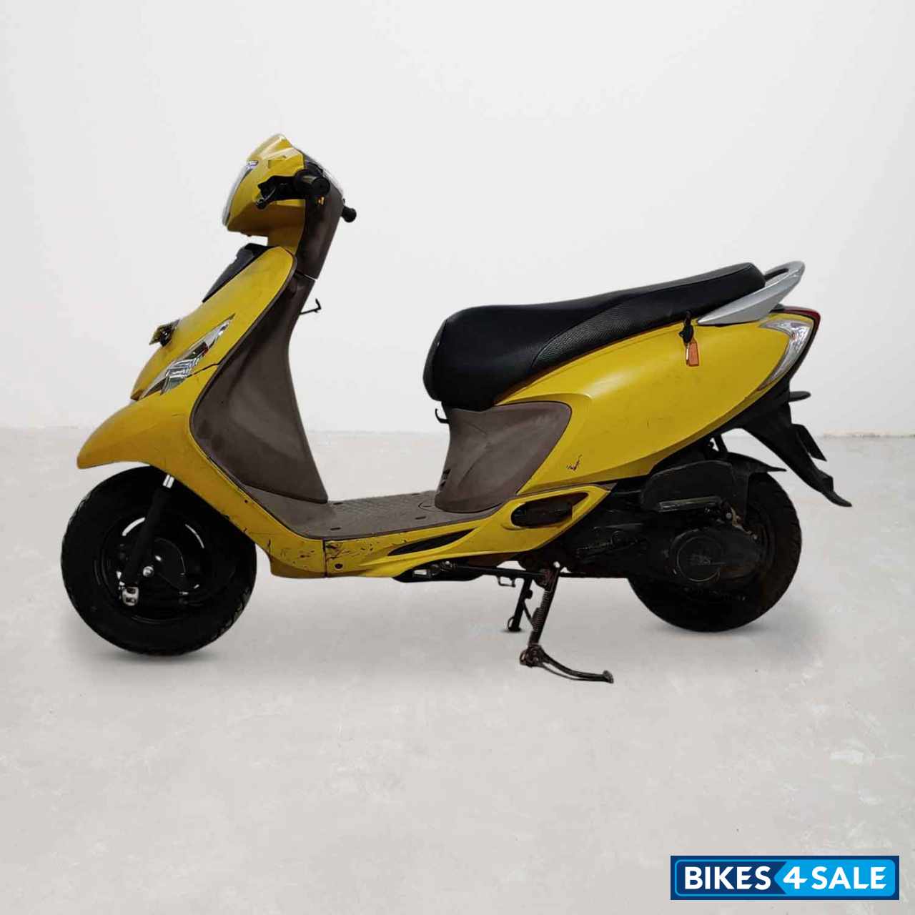 TVS Scooty Zest