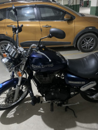 Navy Blue Royal Enfield Thunderbird 350