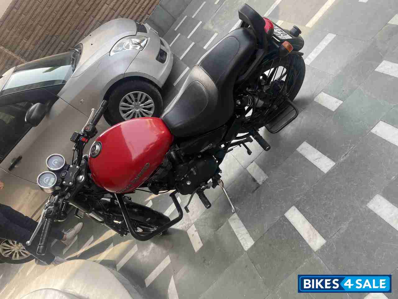 Red Royal Enfield Thunderbird X 350