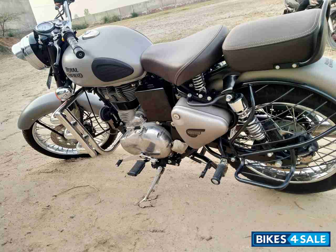Gunmetal Grey Royal Enfield Classic 350 Single Channel BS6