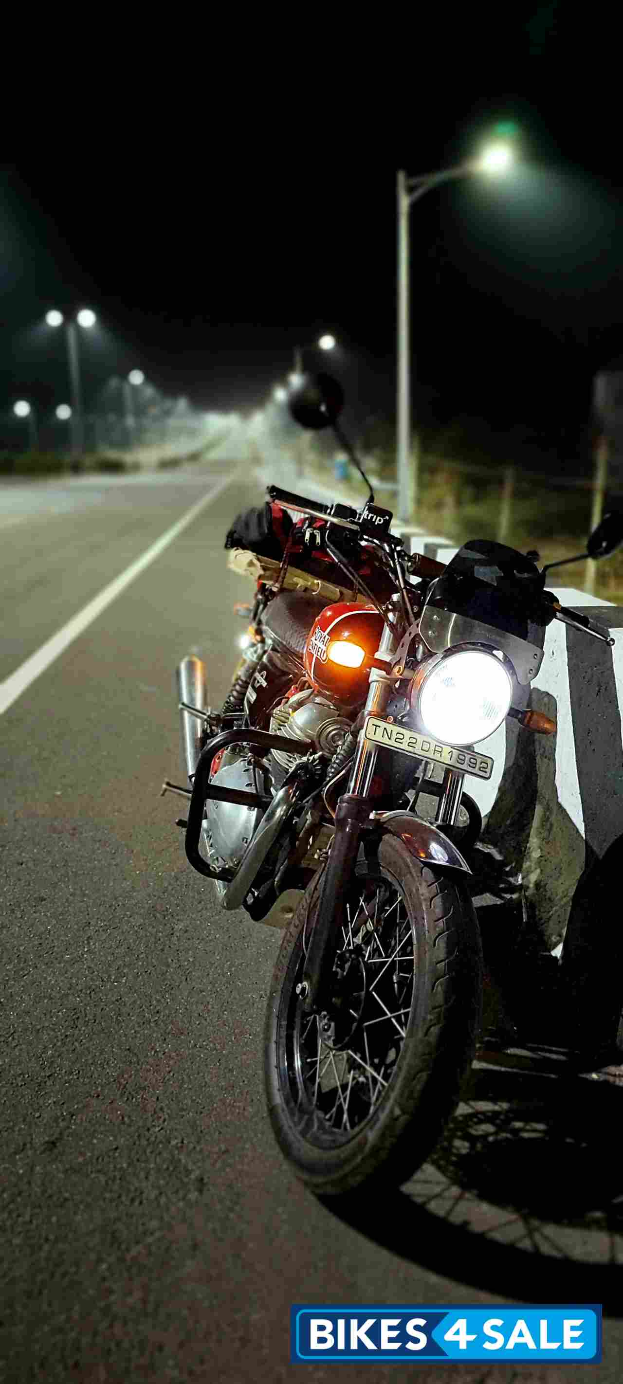 Ravishing Red Royal Enfield Interceptor 650 Twin