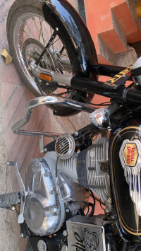 Royal Enfield Bullet Standard 350
