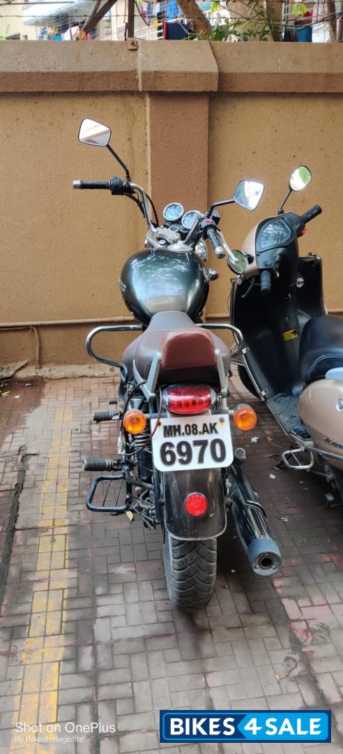 Lightning Black Royal Enfield Thunderbird 350 Lightning Black Royal Enfield Thunderbird 350