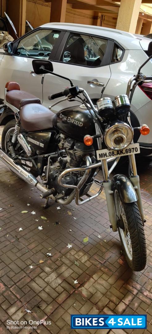 Lightning Black Royal Enfield Thunderbird 350 Lightning Black Royal Enfield Thunderbird 350