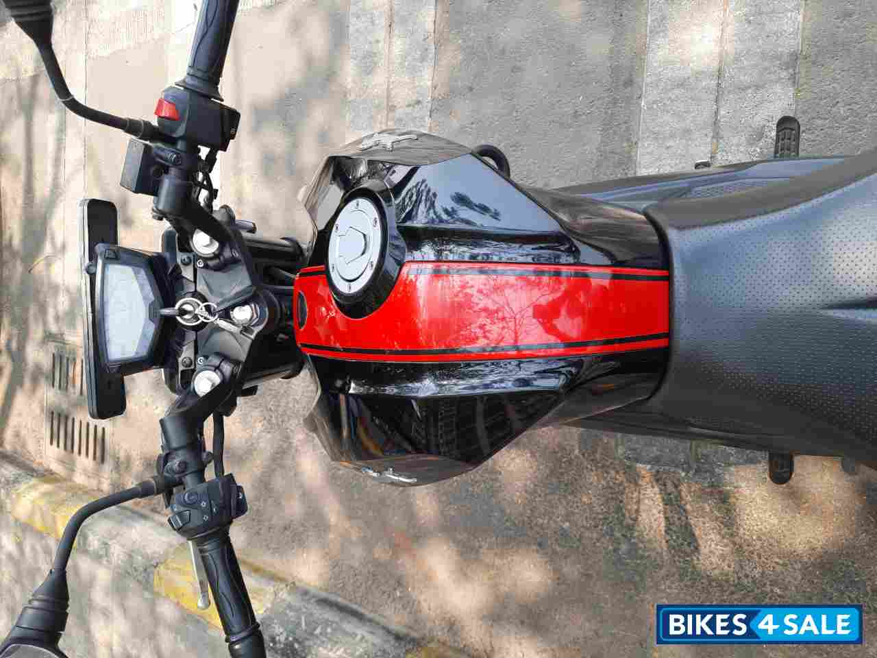 Black TVS Apache RTR 200 4V 2020