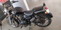 Black Royal Enfield Thunderbird 350