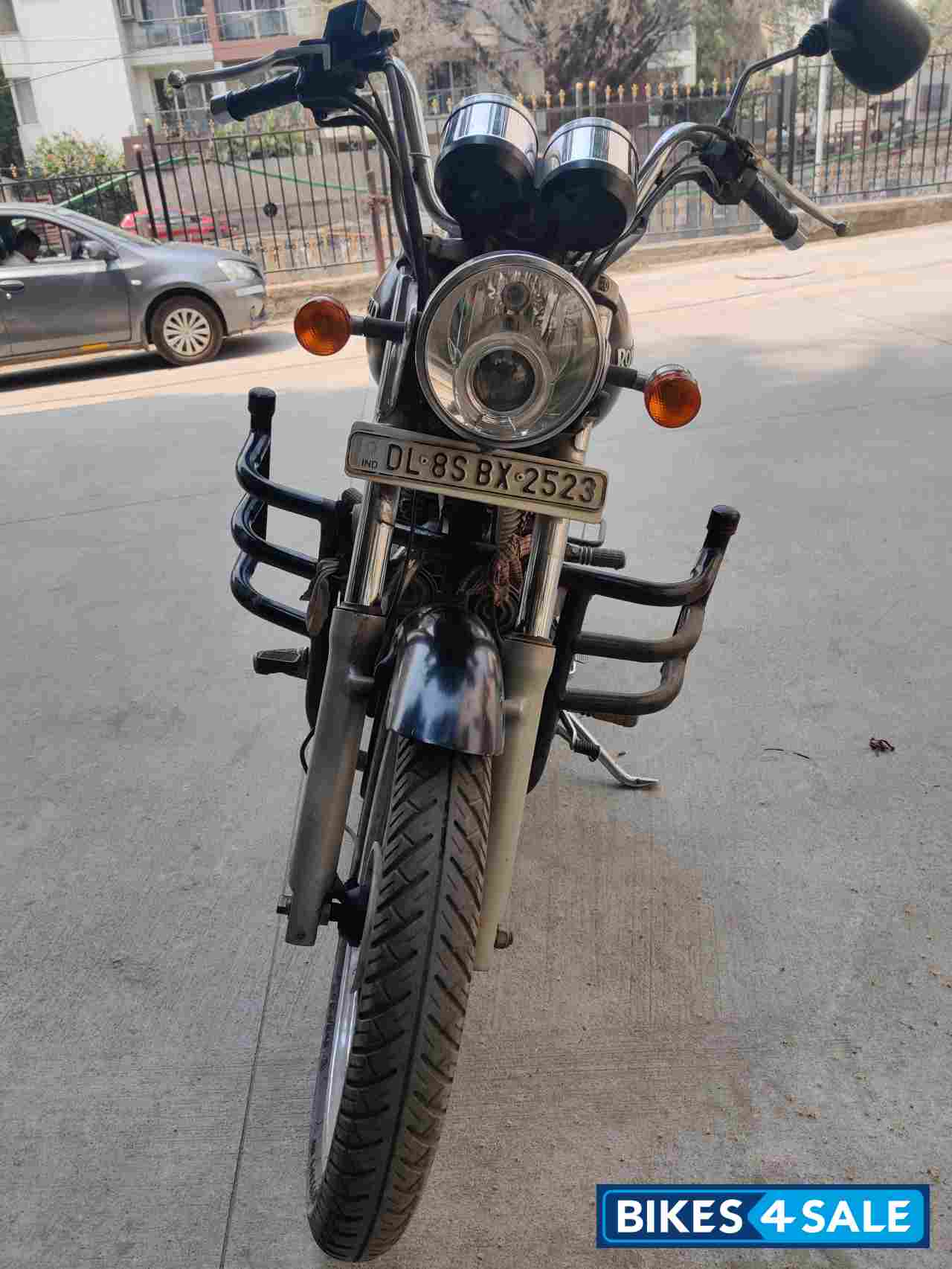 Stone Black Royal Enfield Thunderbird 500