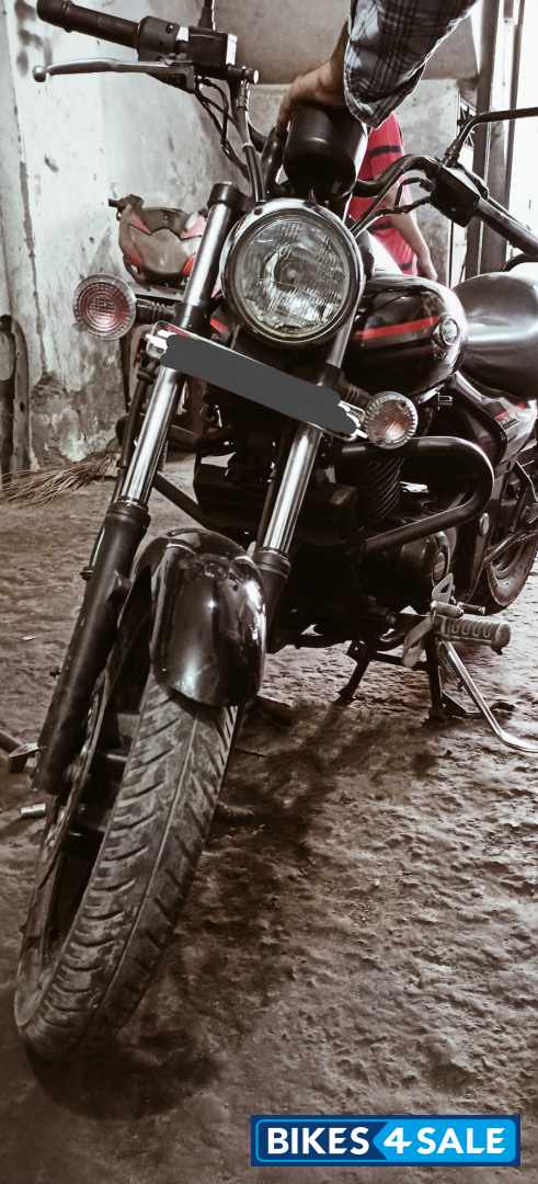 Bajaj Avenger Street 220