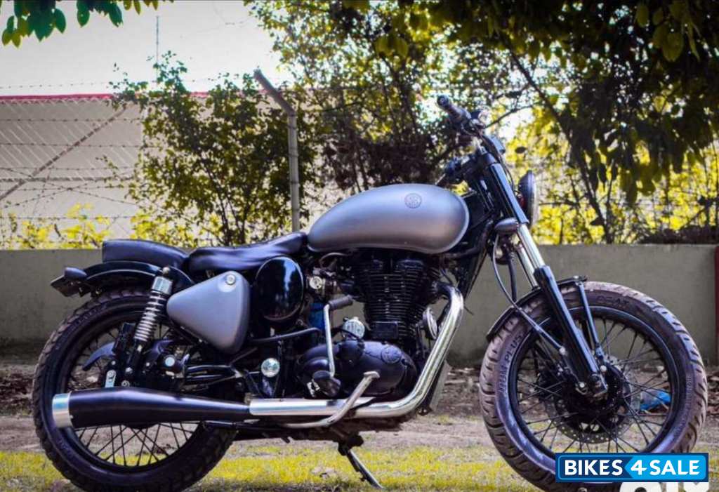 Royal Enfield Classic 500