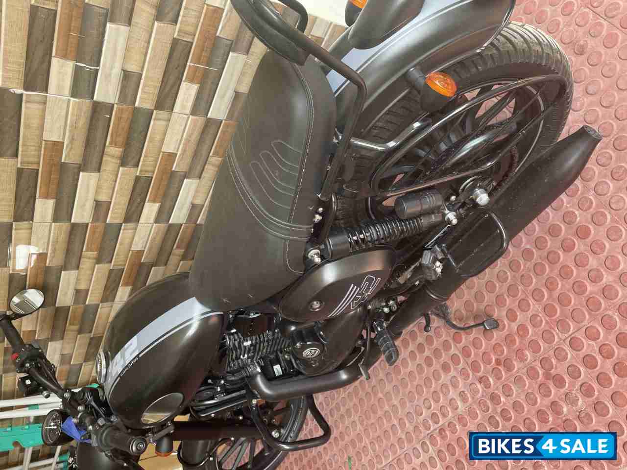 Jawa 42 Dual Channel ABS AllStar Black