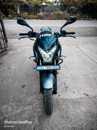 Black Bajaj Pulsar 200 NS