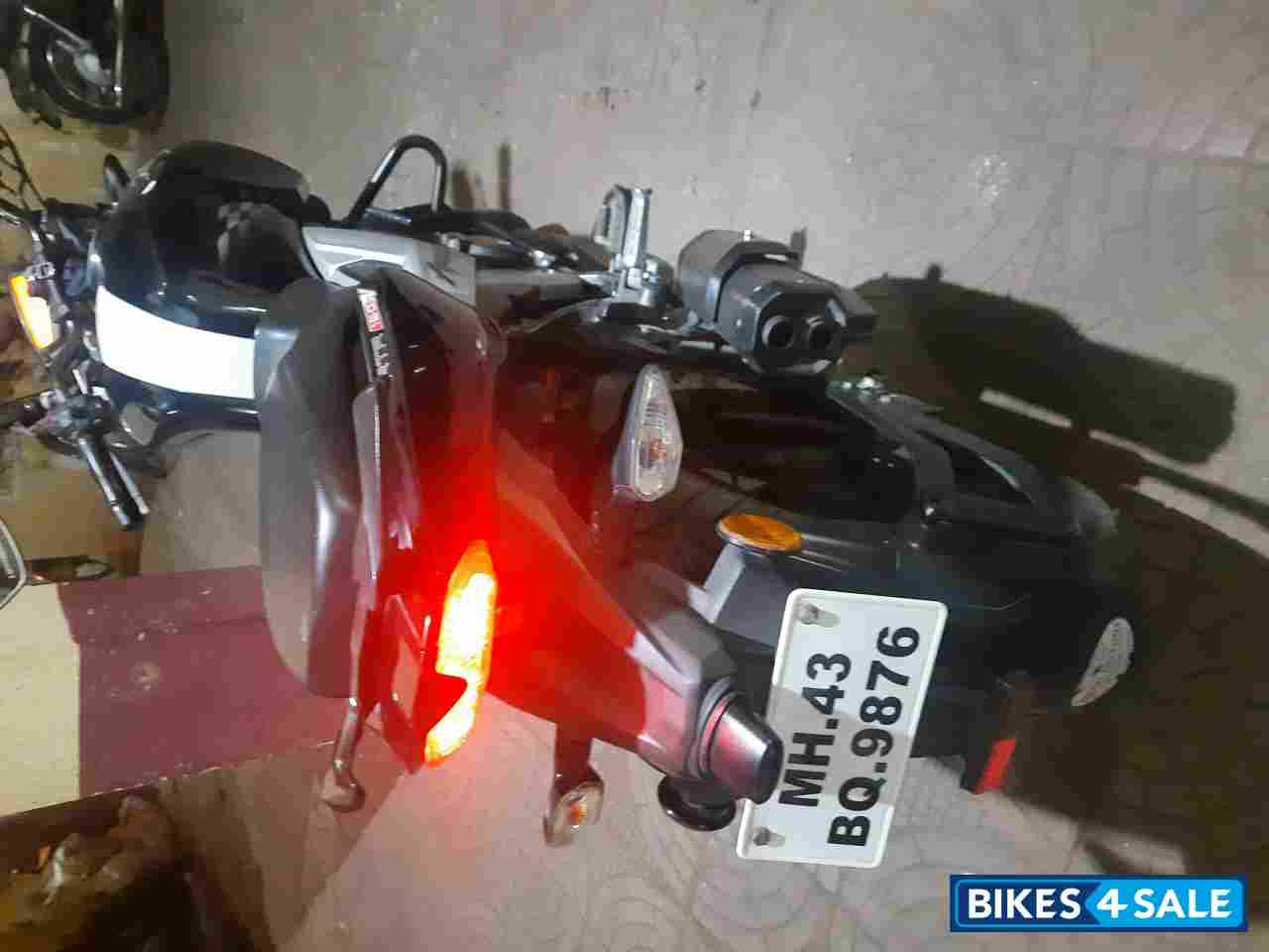 TVS Apache RTR 160 4V TVS Apache RTR 160 4V