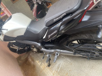 White Bajaj Dominar 400 Disc