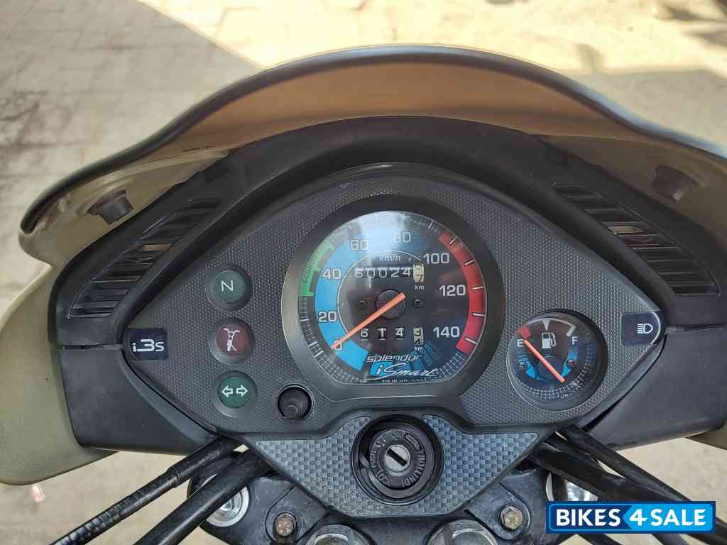 Black & Grey Hero Splendor iSmart