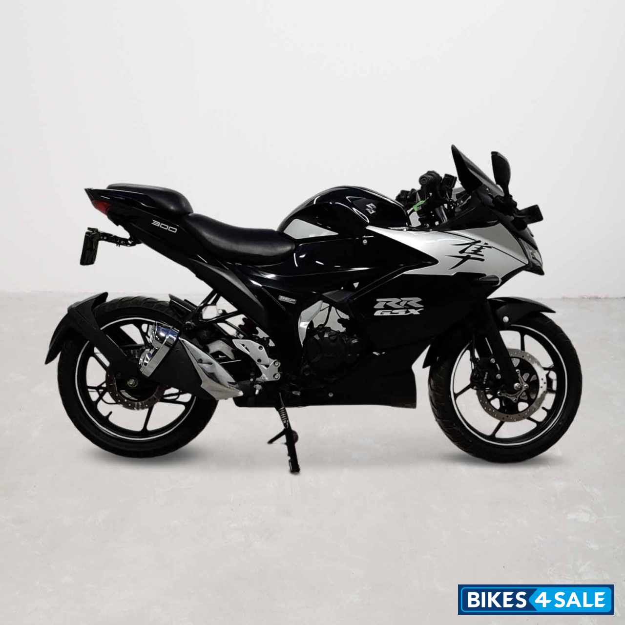 Suzuki Gixxer SF