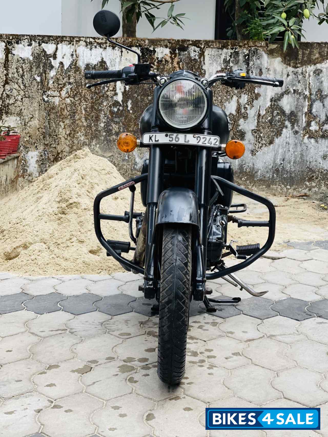 Black Matt Royal Enfield Classic 350