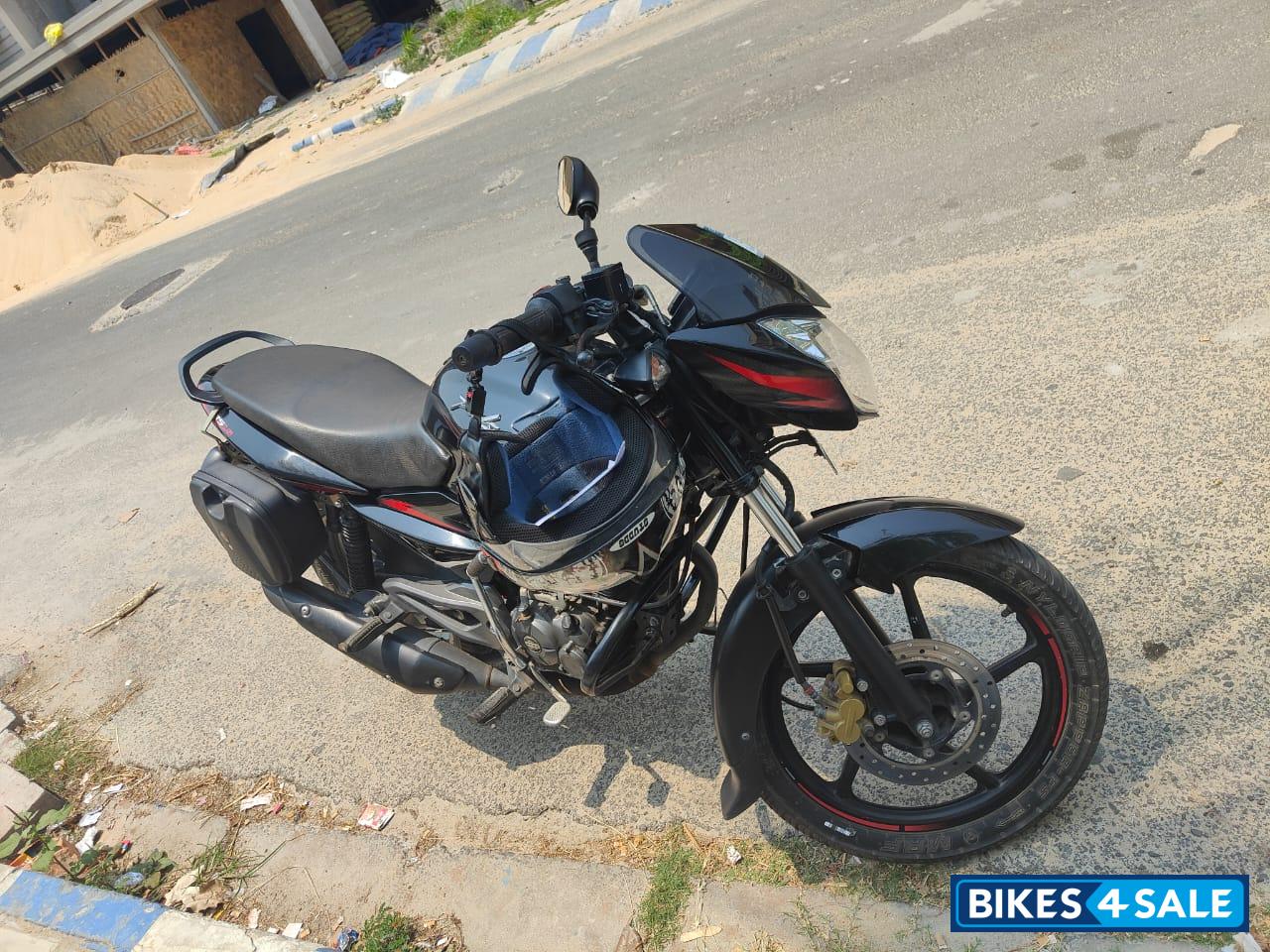 Black Bajaj Pulsar 135LS