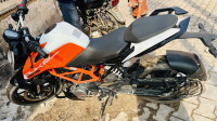 KTM Duke 125