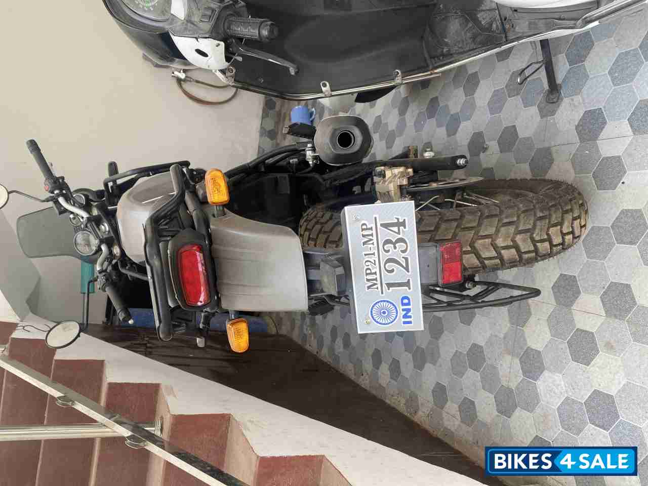 Gravel Grey Royal Enfield Himalayan 2021